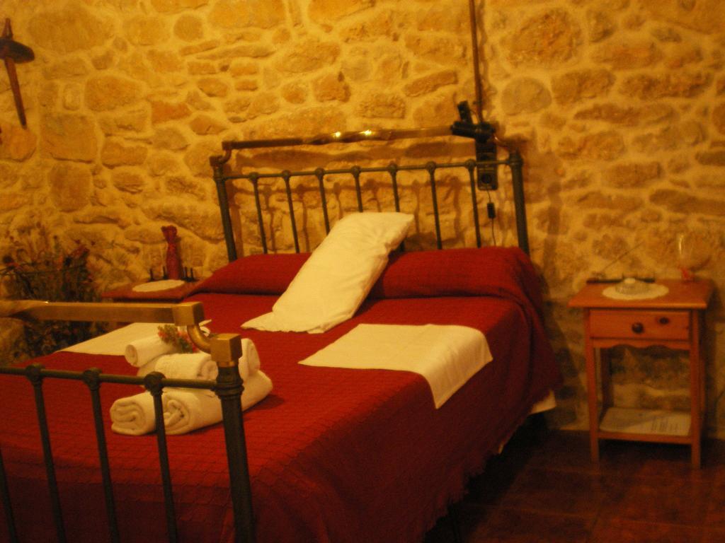 Masia Del Aragones Peñarroya de Tastavins Chambre photo